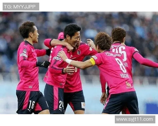 札幌冈萨与大板樱花展开激烈对决谁能在这场比赛中笑到最后